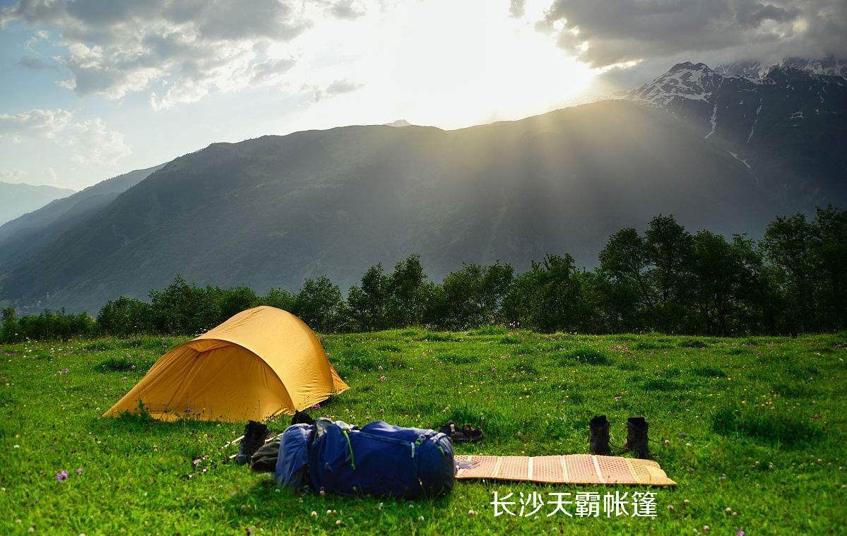 不同款式的睡袋，總有一款適合你